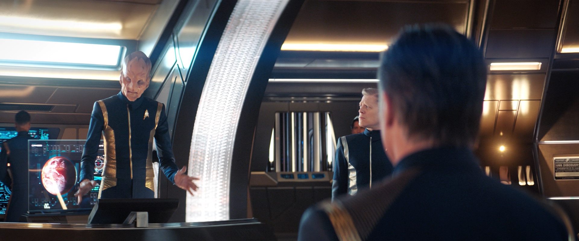 extant_StarTrekDiscovery_2x11-PerpetualInfinity_01472.jpg