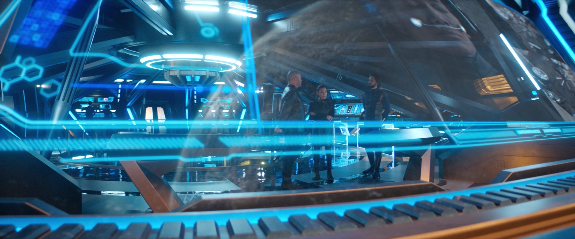 extant_StarTrekDiscovery_2x11-PerpetualInfinity_01714.jpg