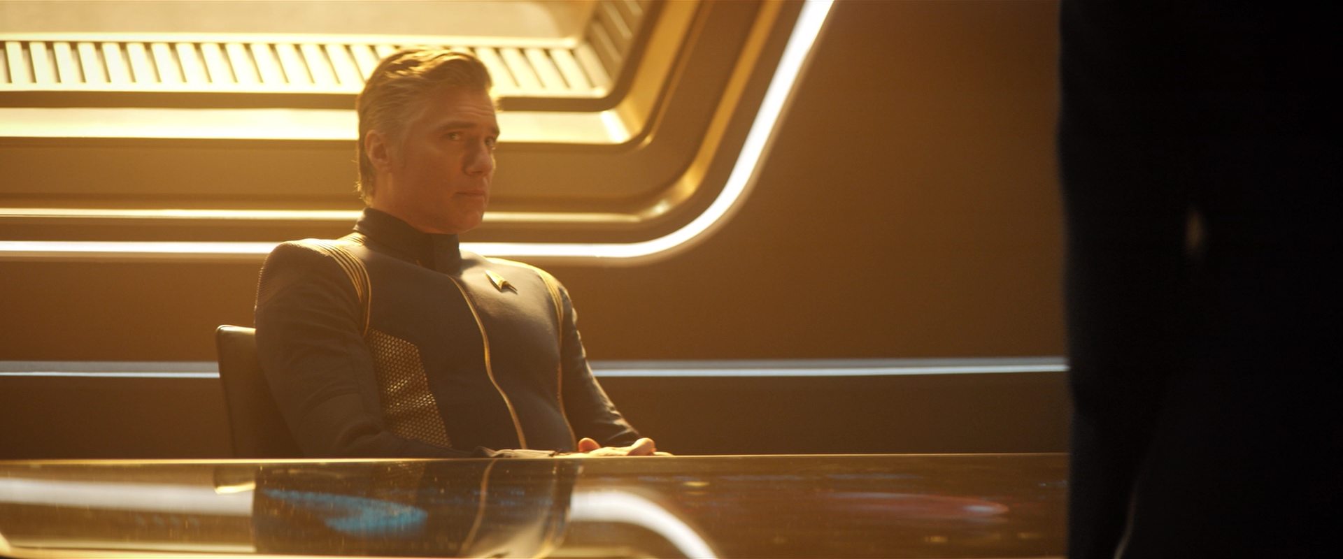 extant_StarTrekDiscovery_2x11-PerpetualInfinity_02058.jpg