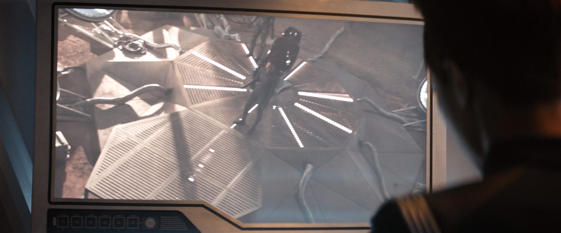 extant_StarTrekDiscovery_2x11-PerpetualInfinity_02312.jpg