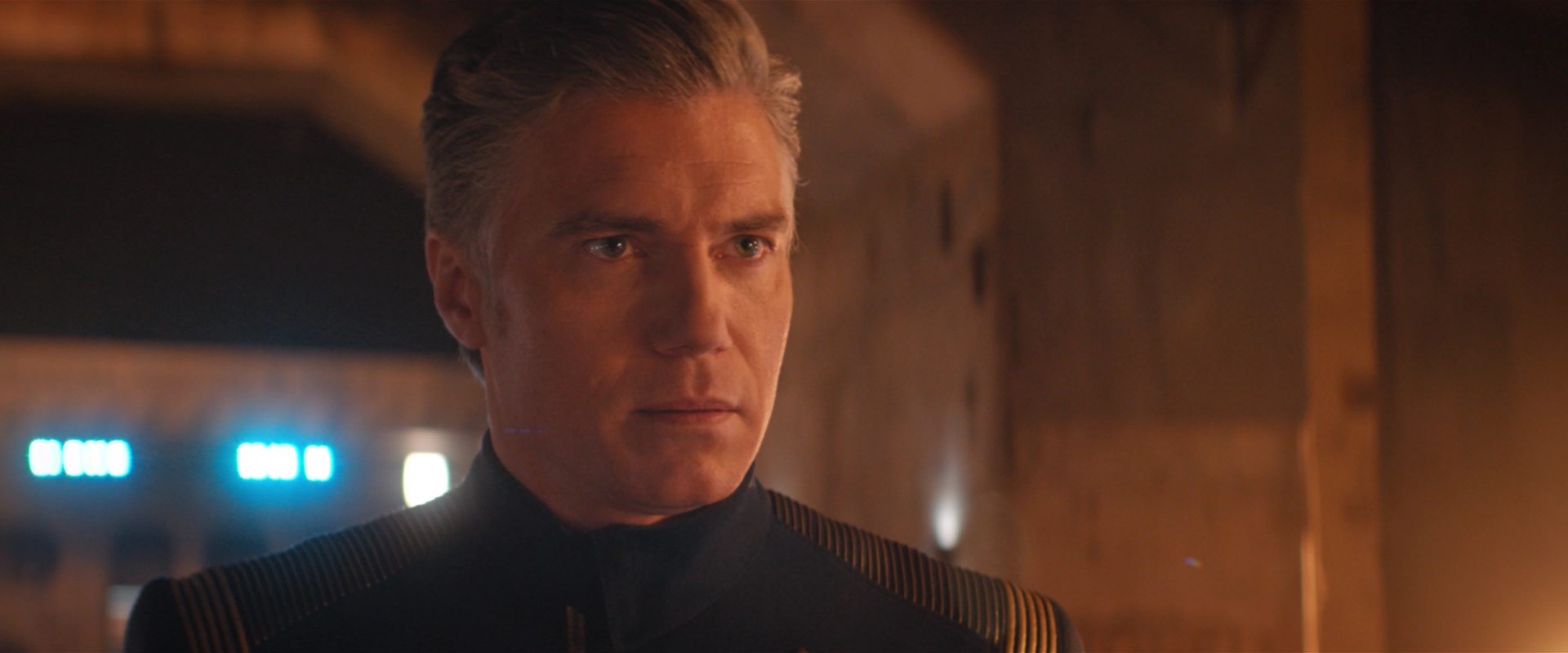 extant_StarTrekDiscovery_2x11-PerpetualInfinity_02425.jpg