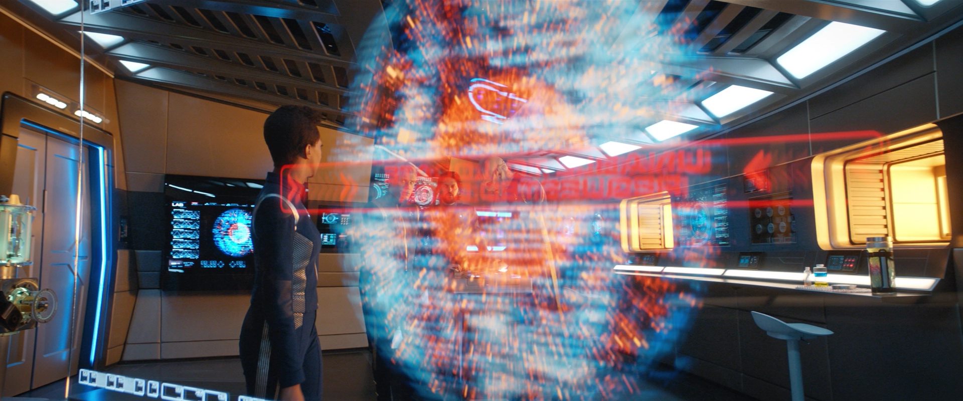 extant_StarTrekDiscovery_2x11-PerpetualInfinity_02602.jpg