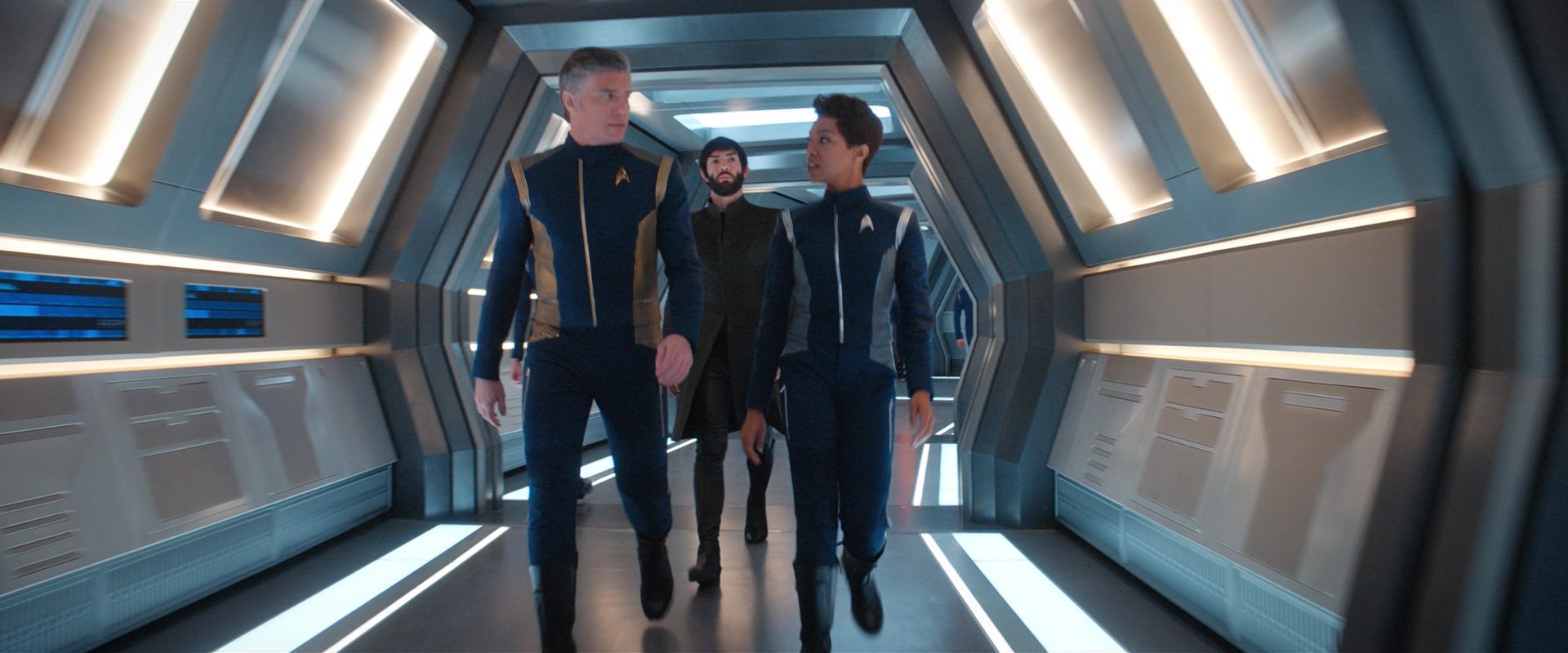 extant_StarTrekDiscovery_2x11-PerpetualInfinity_02975.jpg