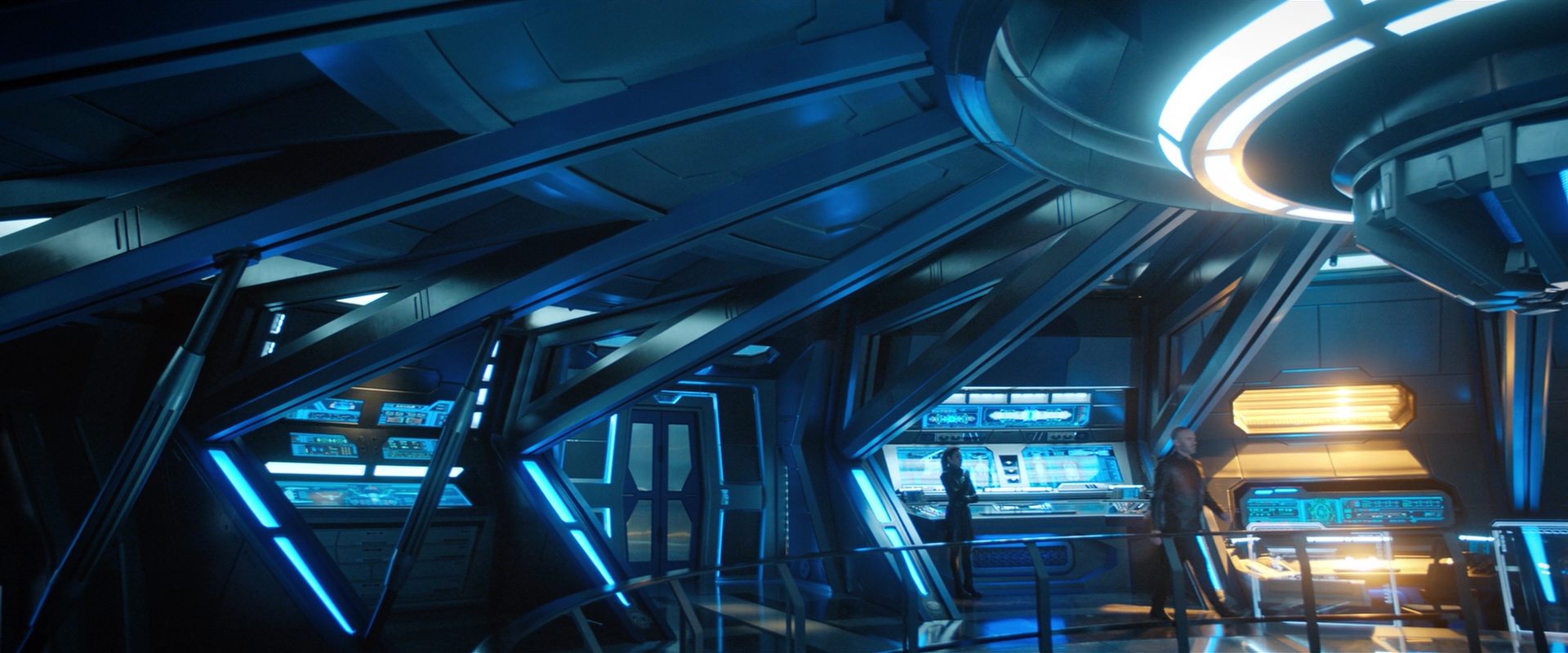extant_StarTrekDiscovery_2x11-PerpetualInfinity_03830.jpg