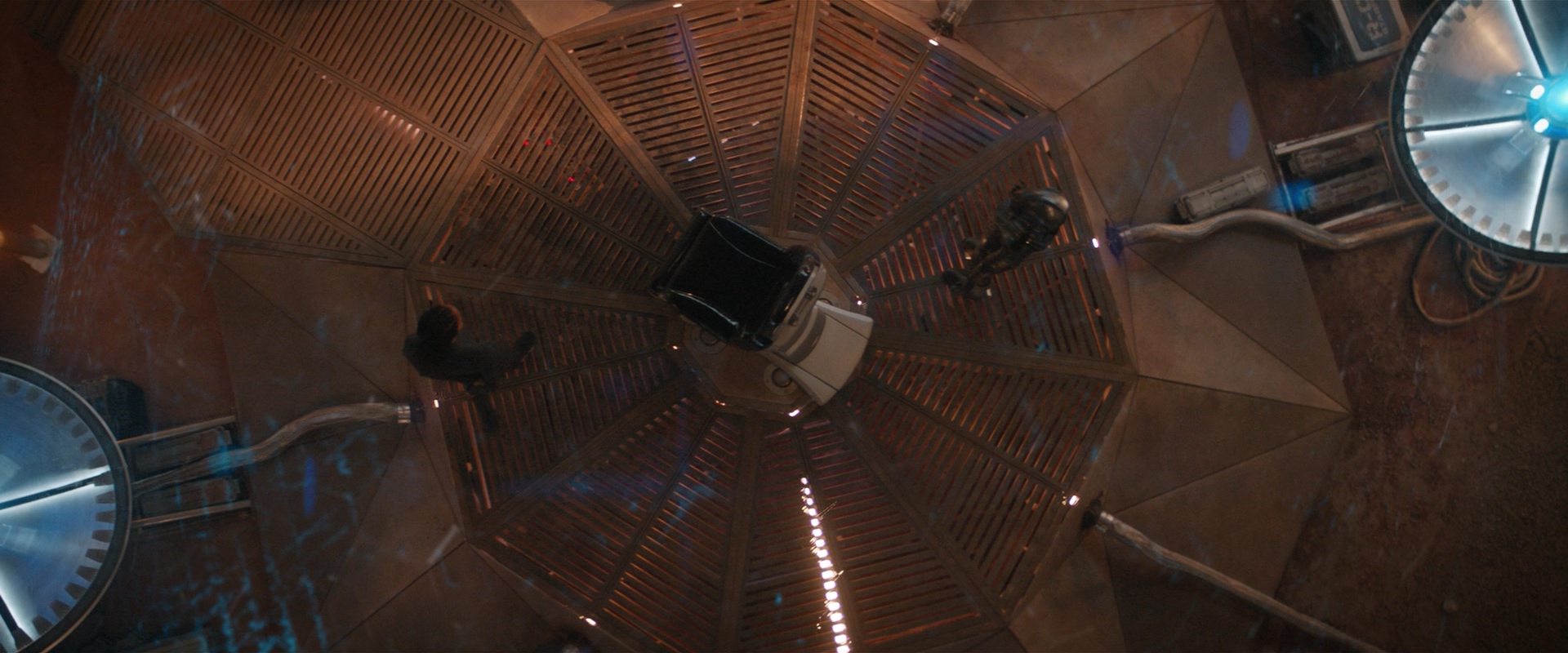extant_StarTrekDiscovery_2x11-PerpetualInfinity_03839.jpg