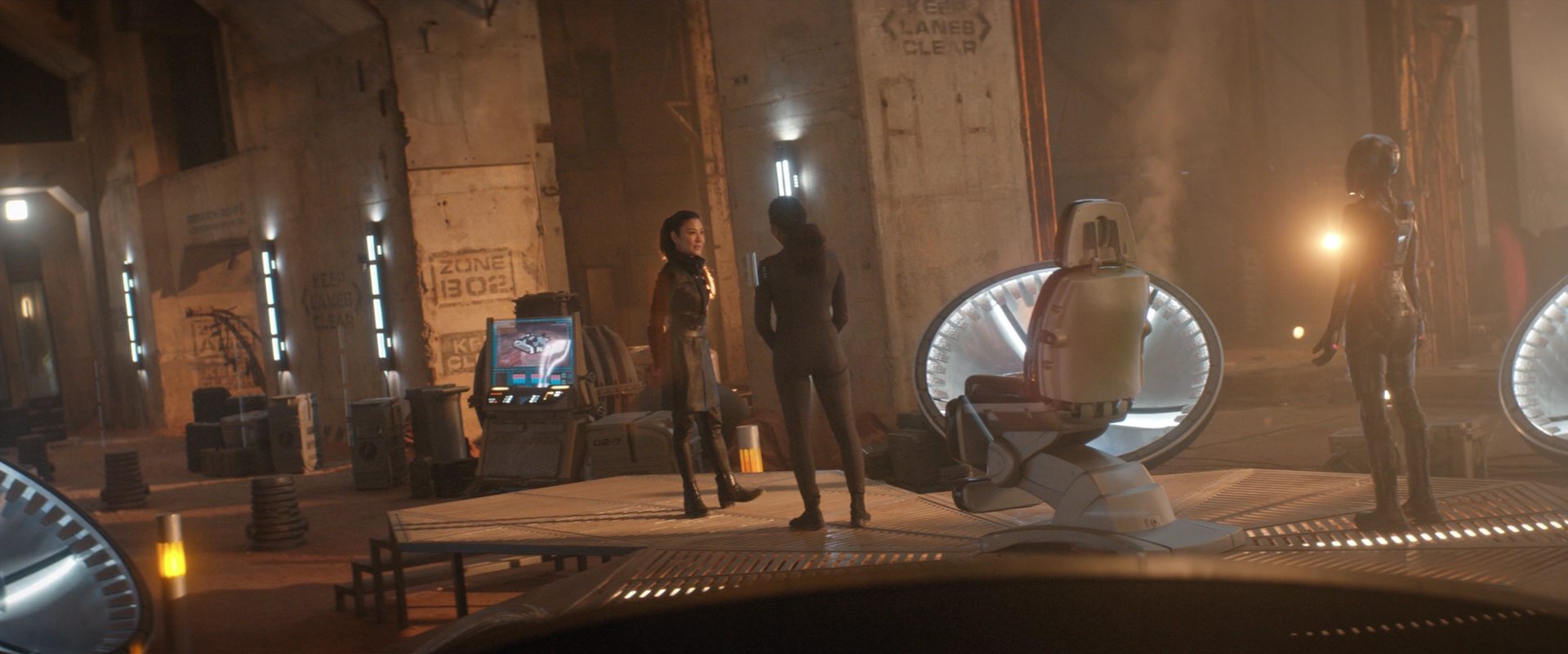extant_StarTrekDiscovery_2x11-PerpetualInfinity_03985.jpg