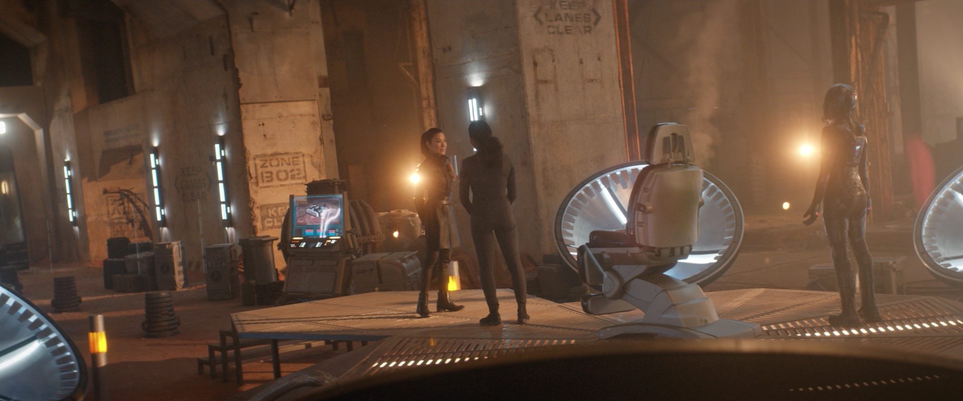 extant_StarTrekDiscovery_2x11-PerpetualInfinity_03987.jpg