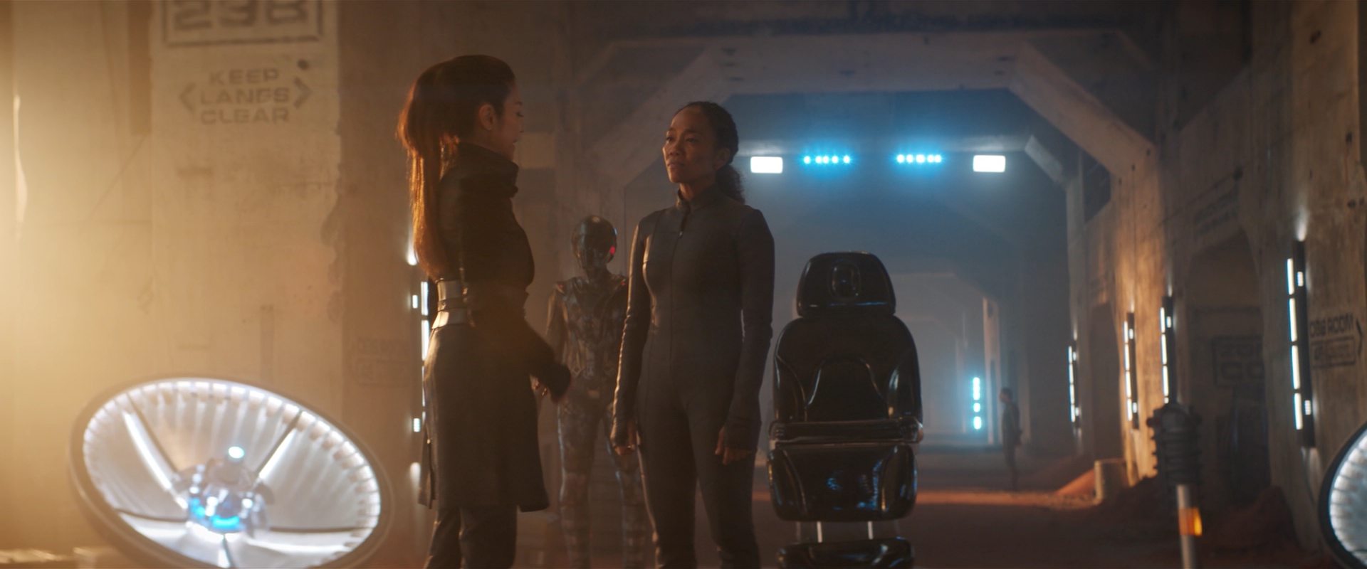 extant_StarTrekDiscovery_2x11-PerpetualInfinity_04114.jpg