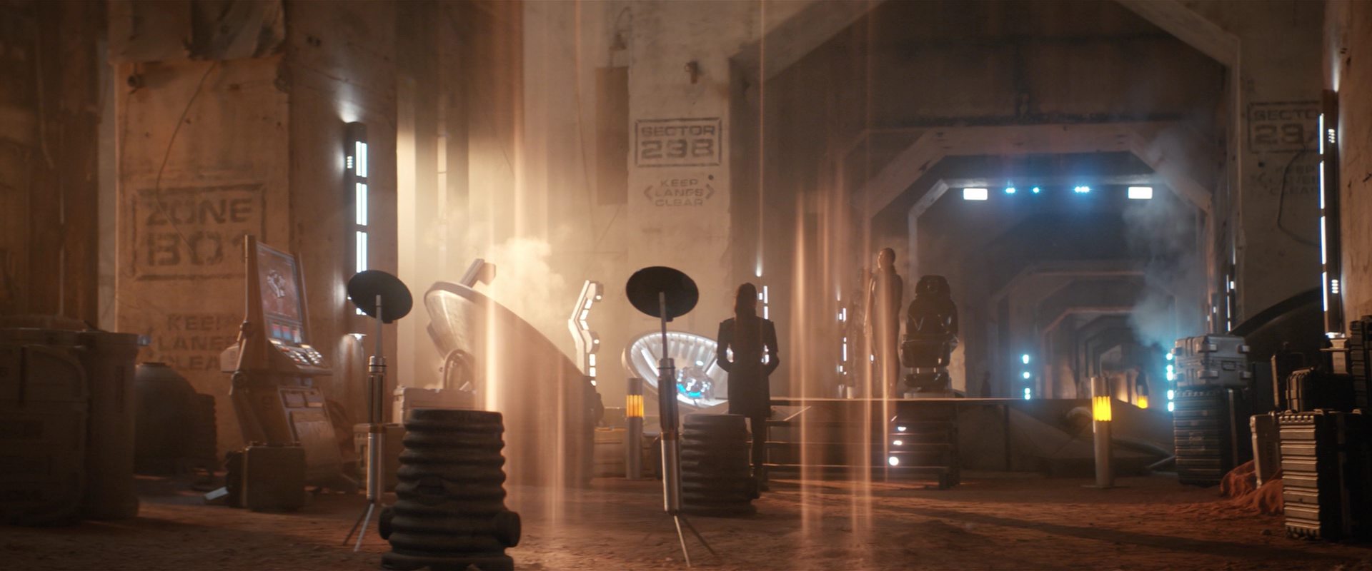 extant_StarTrekDiscovery_2x11-PerpetualInfinity_04195.jpg