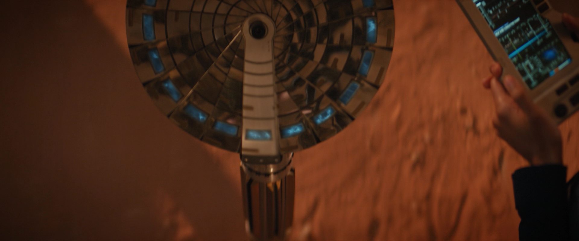 extant_StarTrekDiscovery_2x11-PerpetualInfinity_04396.jpg
