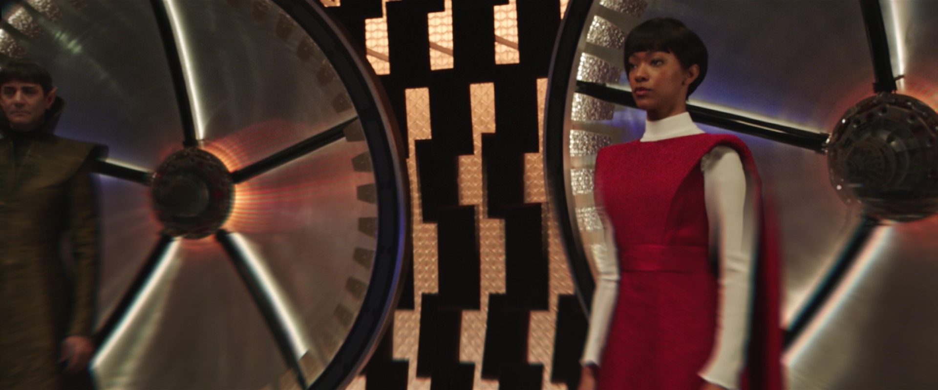 extant_StarTrekDiscovery_2x11-PerpetualInfinity_04518.jpg
