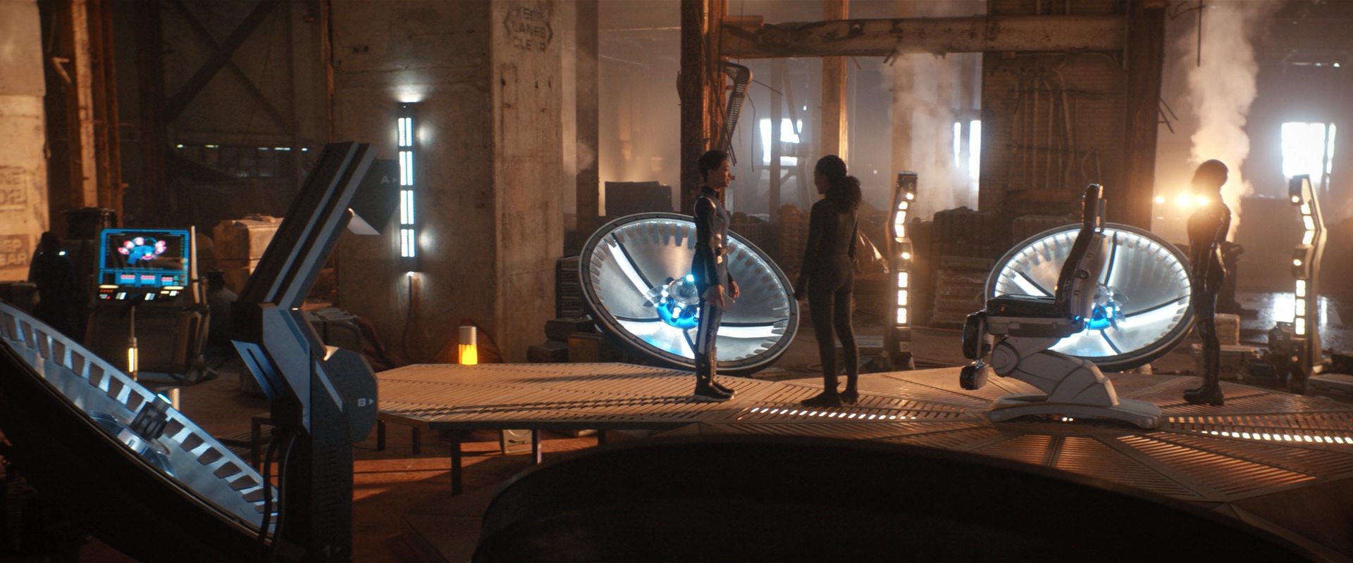 extant_StarTrekDiscovery_2x11-PerpetualInfinity_04673.jpg