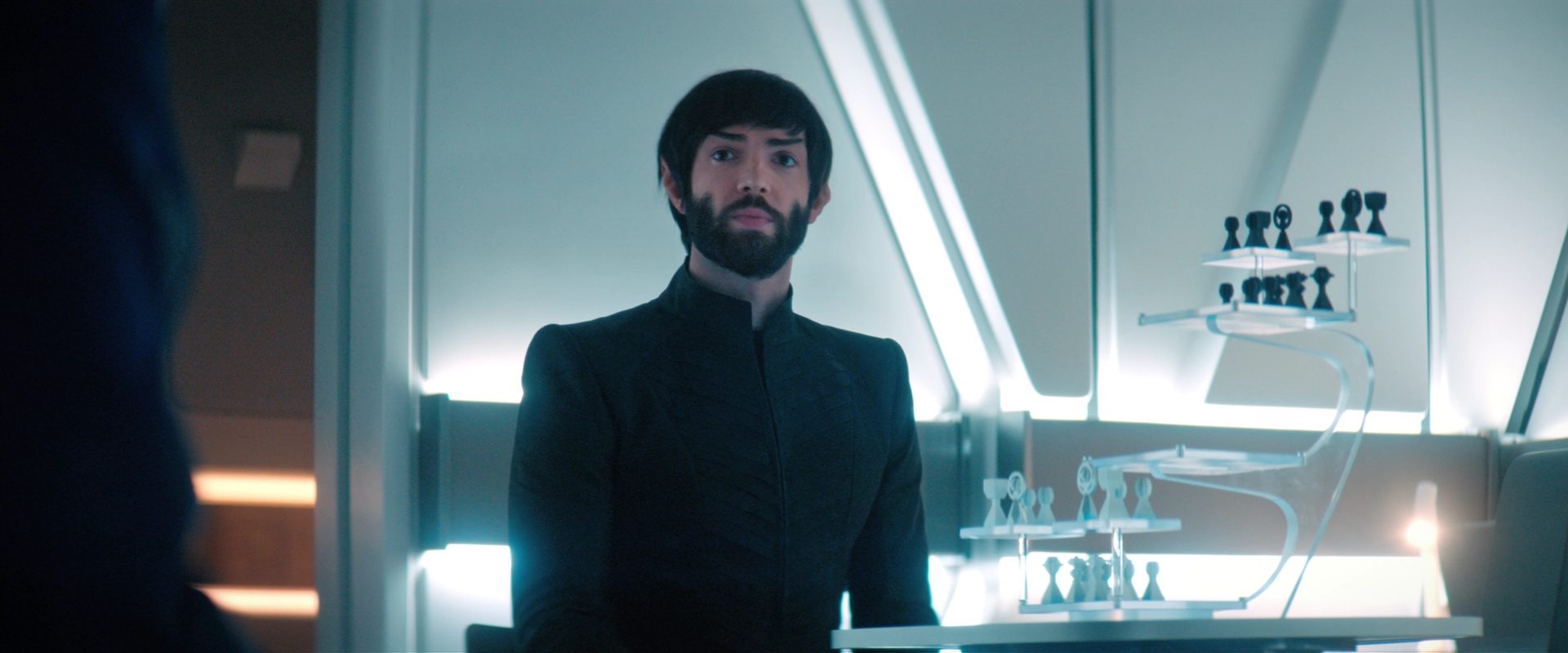 extant_StarTrekDiscovery_2x11-PerpetualInfinity_05658.jpg