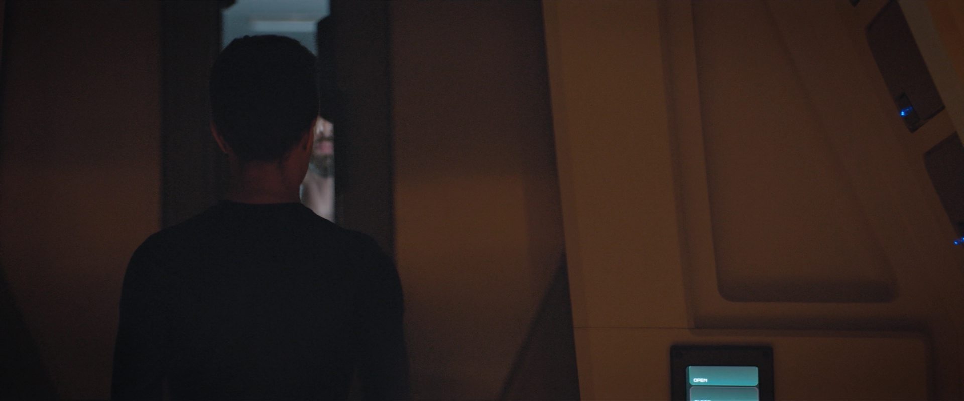 extant_StarTrekDiscovery_2x12-ThroughTheValleyOfShadows_00267.jpg