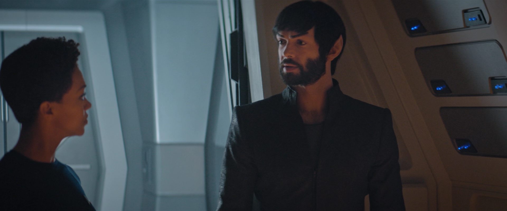 extant_StarTrekDiscovery_2x12-ThroughTheValleyOfShadows_00283.jpg