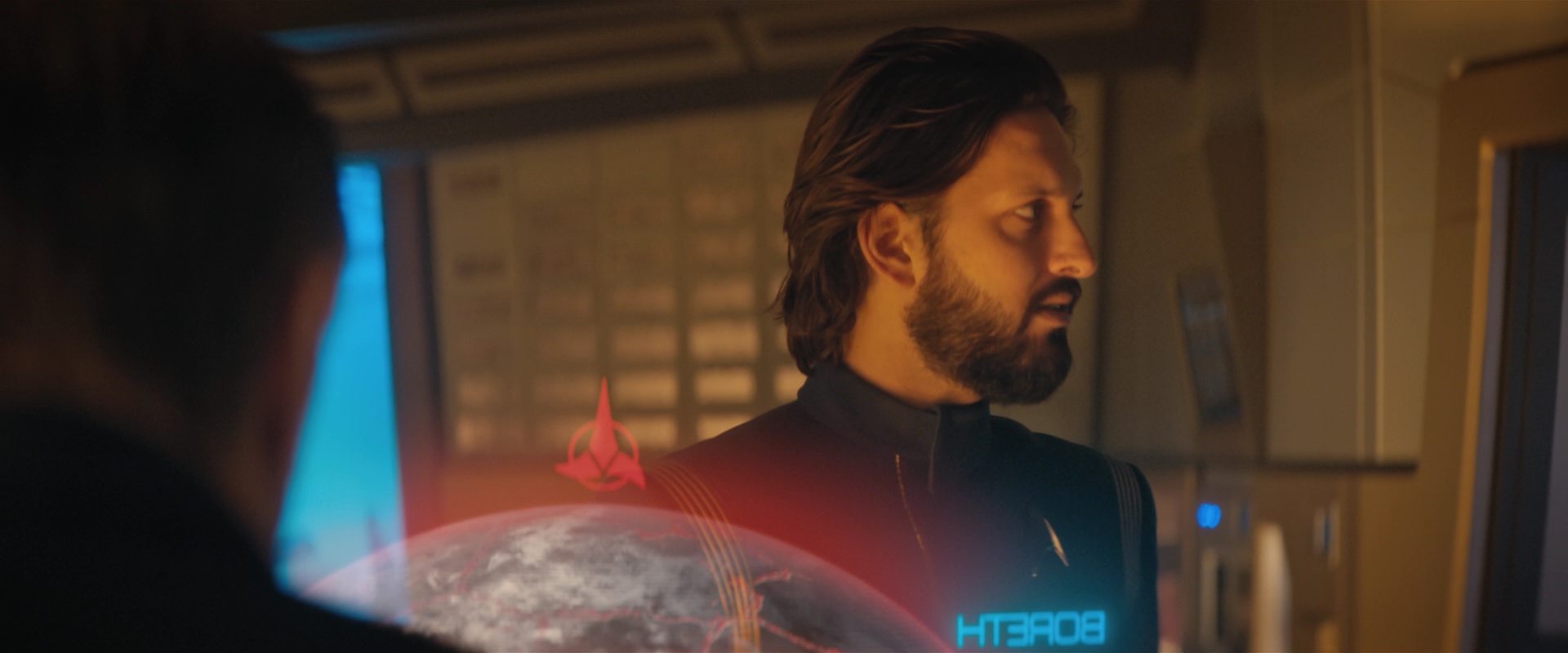 extant_StarTrekDiscovery_2x12-ThroughTheValleyOfShadows_00329.jpg
