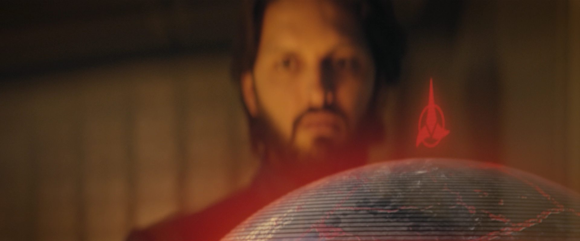 extant_StarTrekDiscovery_2x12-ThroughTheValleyOfShadows_00360.jpg extant_StarTrekDiscovery_2x12-ThroughTheValleyOfShadows_00360.jpg