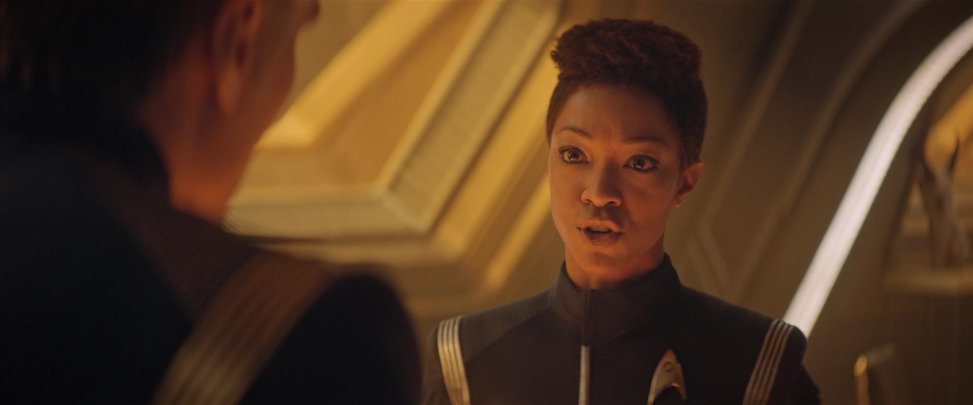 extant_StarTrekDiscovery_2x12-ThroughTheValleyOfShadows_00381.jpg extant_StarTrekDiscovery_2x12-ThroughTheValleyOfShadows_00381.jpg