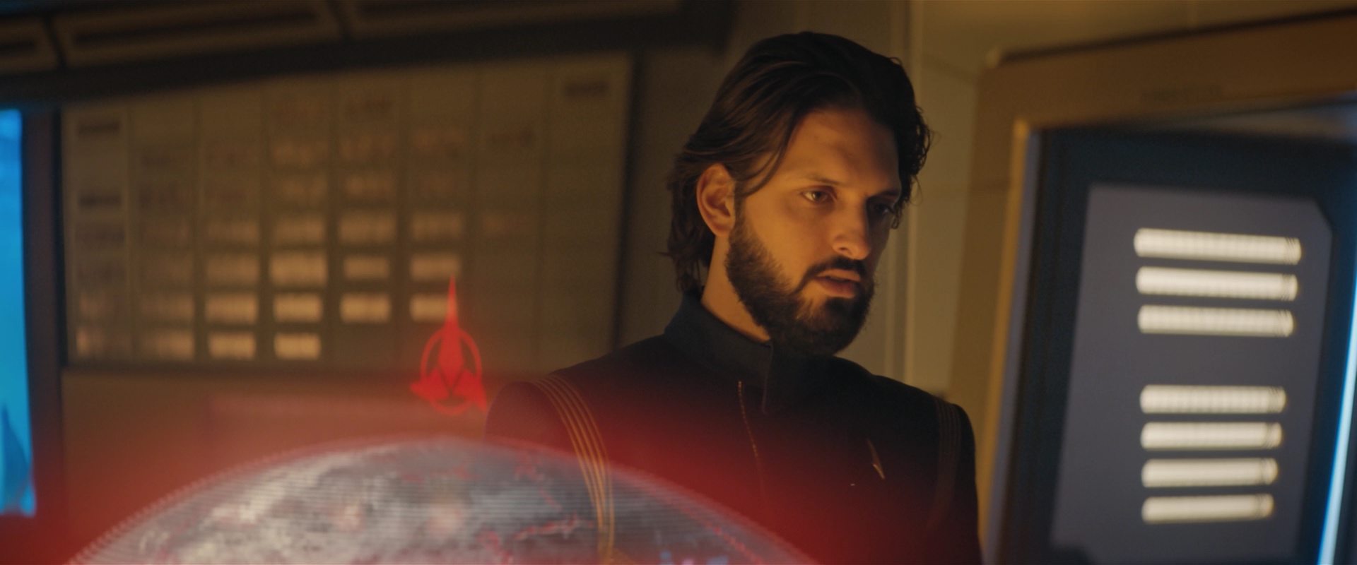 extant_StarTrekDiscovery_2x12-ThroughTheValleyOfShadows_00457.jpg extant_StarTrekDiscovery_2x12-ThroughTheValleyOfShadows_00457.jpg