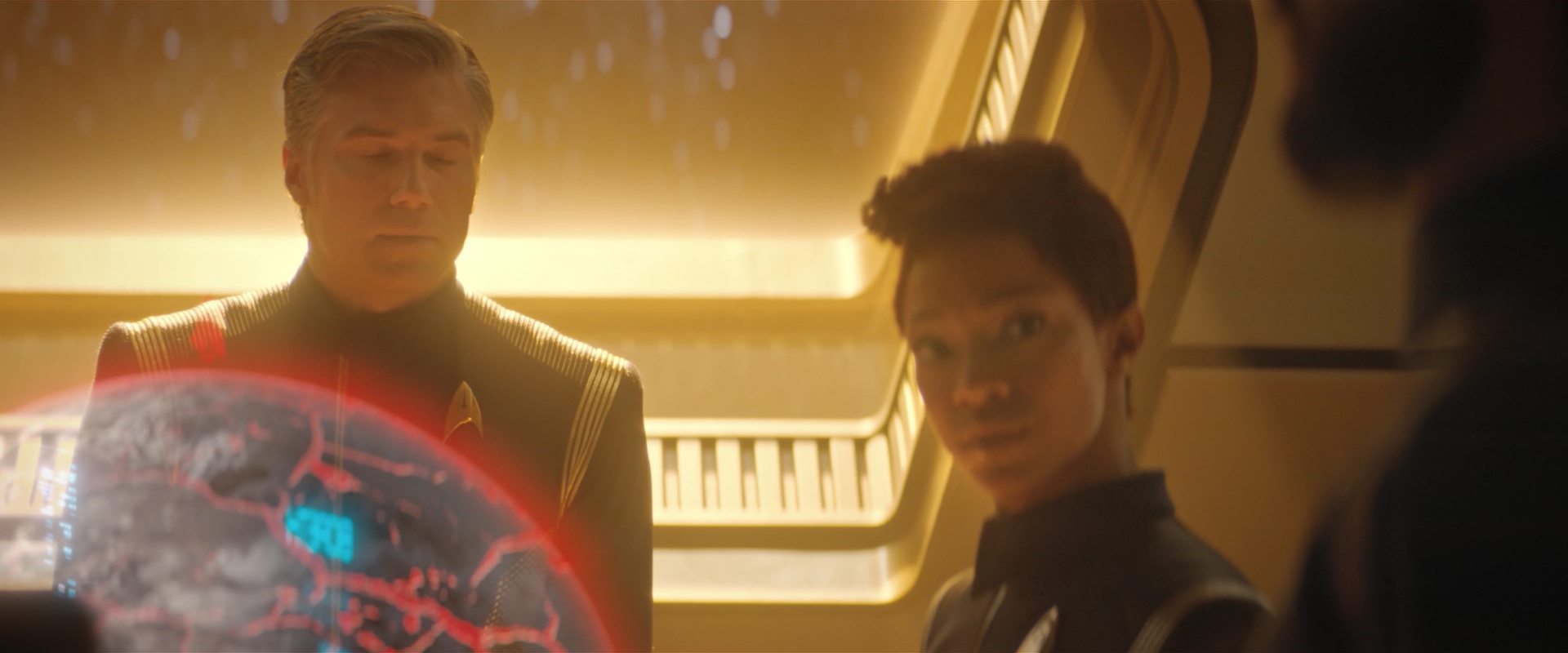 extant_StarTrekDiscovery_2x12-ThroughTheValleyOfShadows_00469.jpg extant_StarTrekDiscovery_2x12-ThroughTheValleyOfShadows_00469.jpg