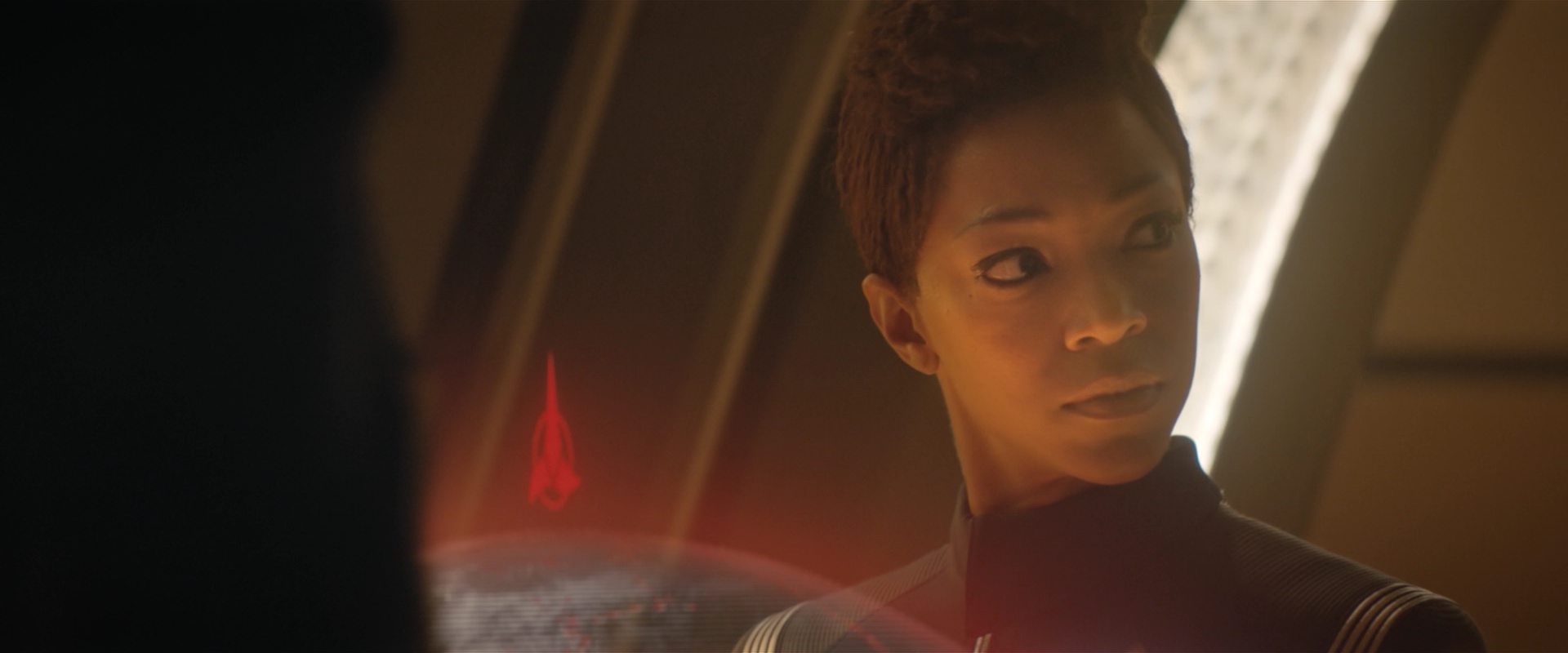 extant_StarTrekDiscovery_2x12-ThroughTheValleyOfShadows_00492.jpg extant_StarTrekDiscovery_2x12-ThroughTheValleyOfShadows_00492.jpg