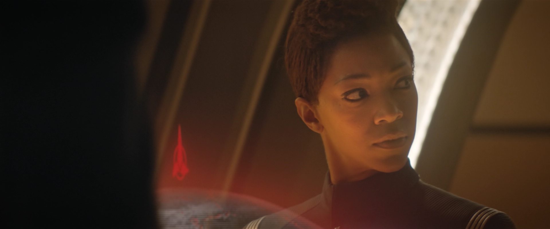 extant_StarTrekDiscovery_2x12-ThroughTheValleyOfShadows_00493.jpg extant_StarTrekDiscovery_2x12-ThroughTheValleyOfShadows_00493.jpg