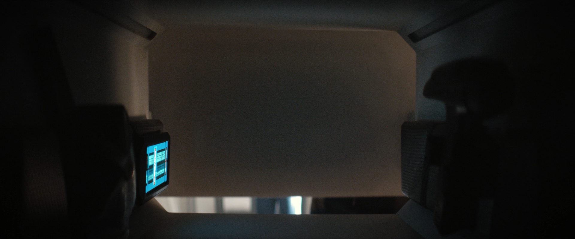 extant_StarTrekDiscovery_2x12-ThroughTheValleyOfShadows_00873.jpg
