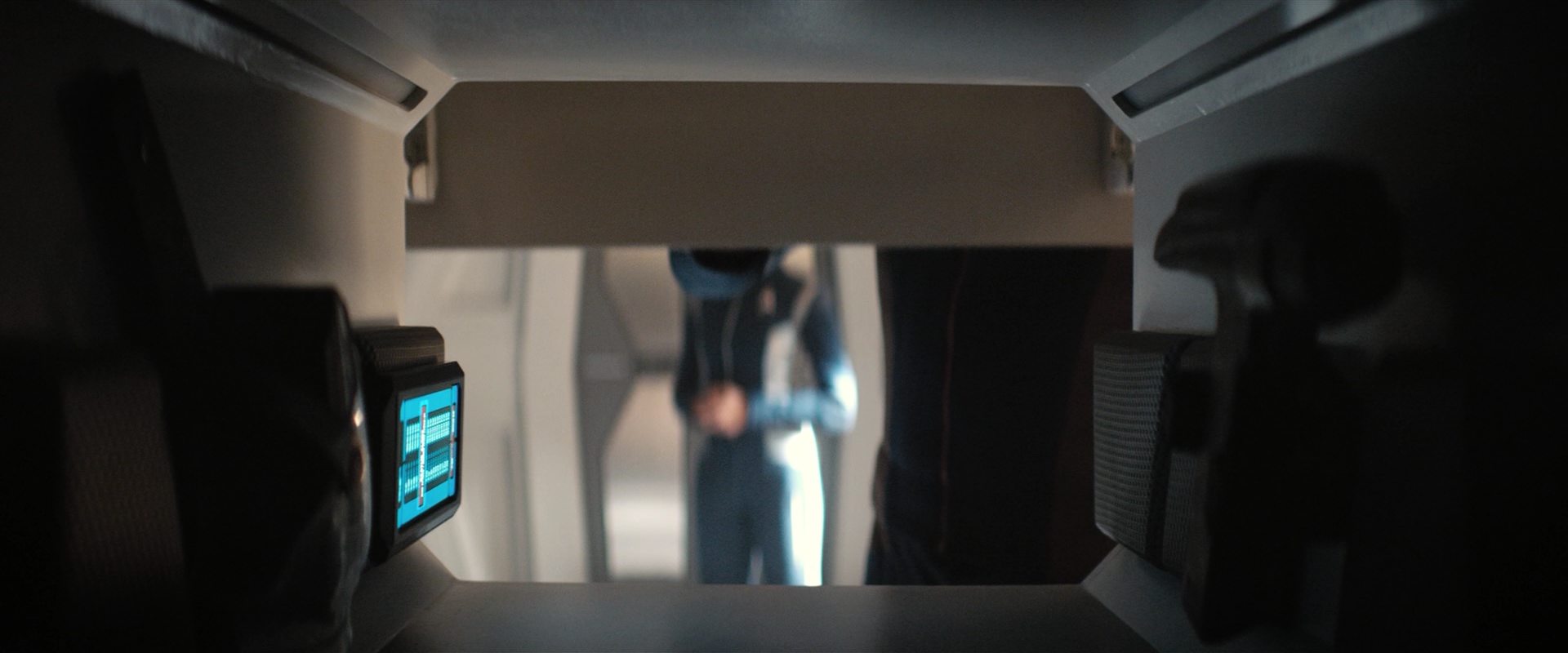 extant_StarTrekDiscovery_2x12-ThroughTheValleyOfShadows_00874.jpg