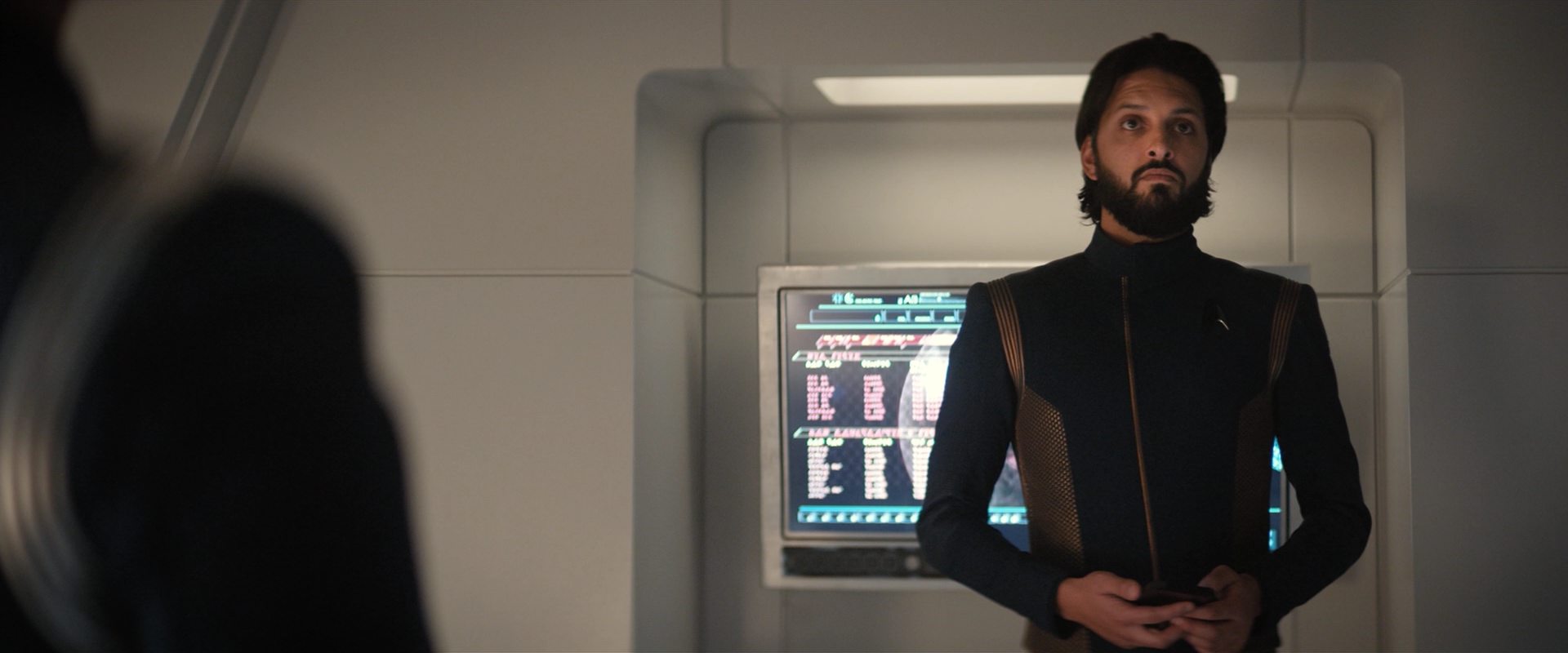 extant_StarTrekDiscovery_2x12-ThroughTheValleyOfShadows_00926.jpg