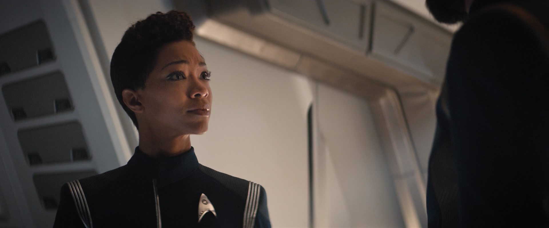 extant_StarTrekDiscovery_2x12-ThroughTheValleyOfShadows_00957.jpg