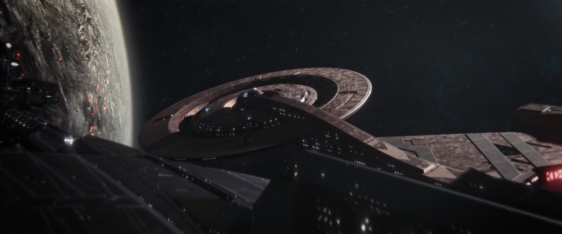 extant_StarTrekDiscovery_2x12-ThroughTheValleyOfShadows_00980.jpg