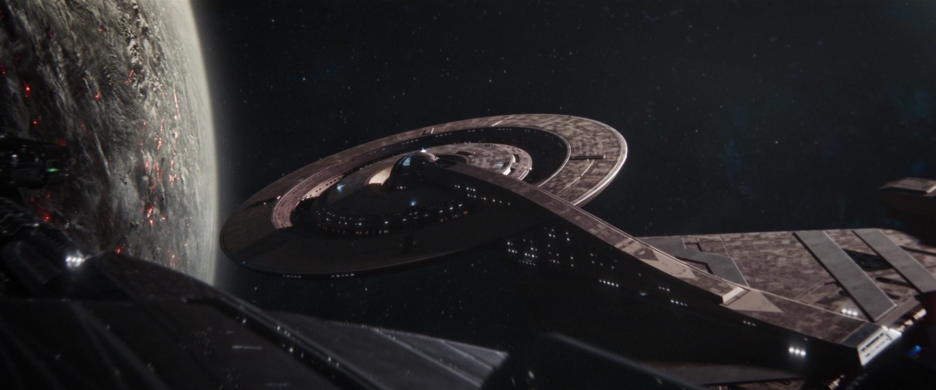 extant_StarTrekDiscovery_2x12-ThroughTheValleyOfShadows_00981.jpg extant_StarTrekDiscovery_2x12-ThroughTheValleyOfShadows_00981.jpg