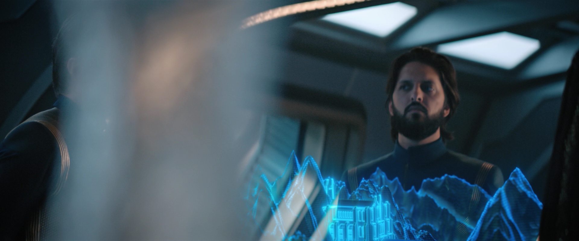 extant_StarTrekDiscovery_2x12-ThroughTheValleyOfShadows_00997.jpg