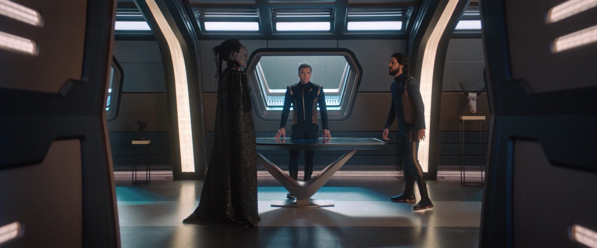 extant_StarTrekDiscovery_2x12-ThroughTheValleyOfShadows_01136.jpg