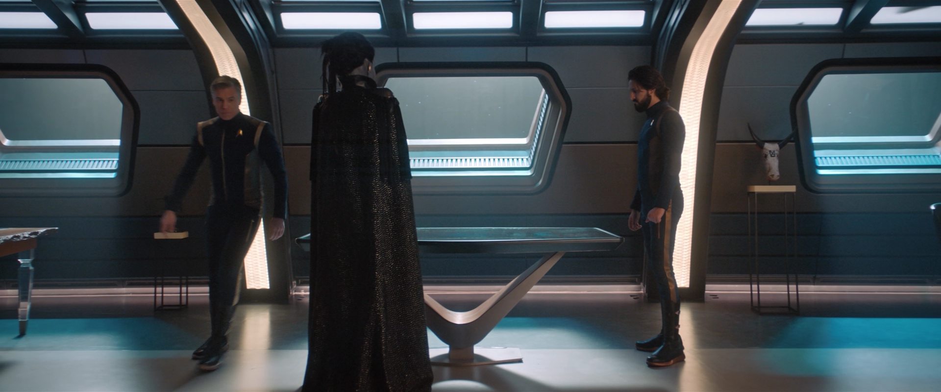 extant_StarTrekDiscovery_2x12-ThroughTheValleyOfShadows_01254.jpg