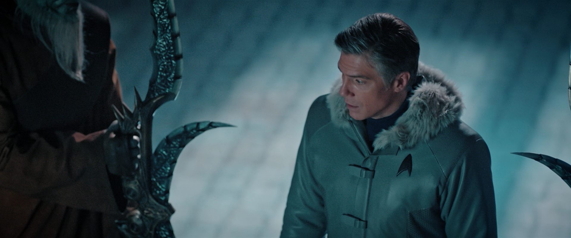 extant_StarTrekDiscovery_2x12-ThroughTheValleyOfShadows_01521.jpg extant_StarTrekDiscovery_2x12-ThroughTheValleyOfShadows_01521.jpg