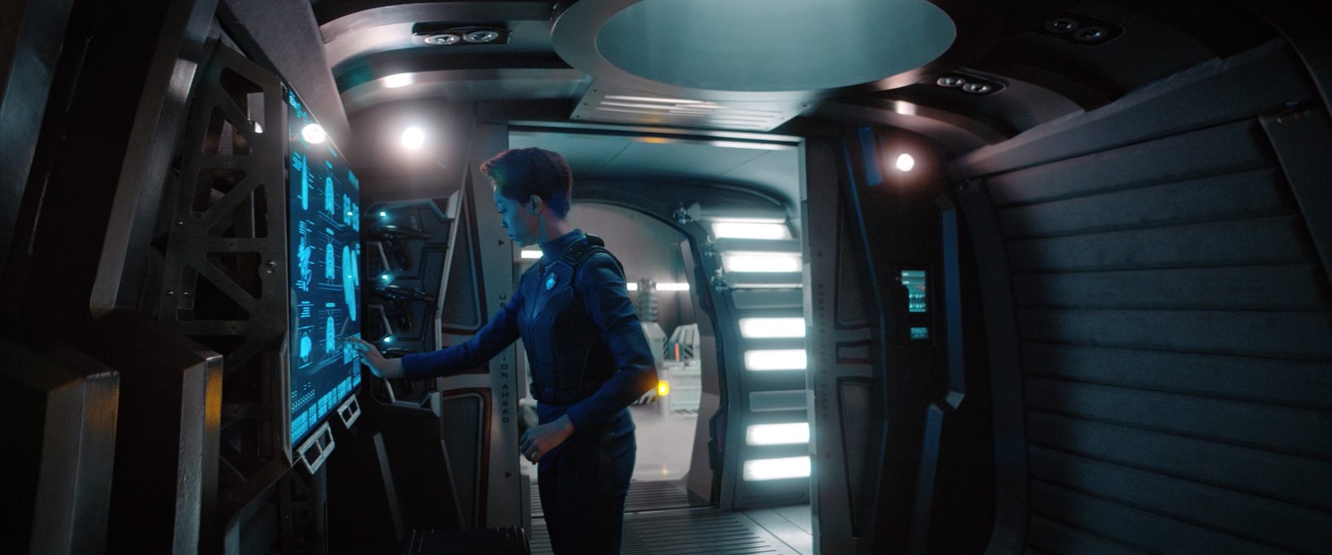 extant_StarTrekDiscovery_2x12-ThroughTheValleyOfShadows_01687.jpg