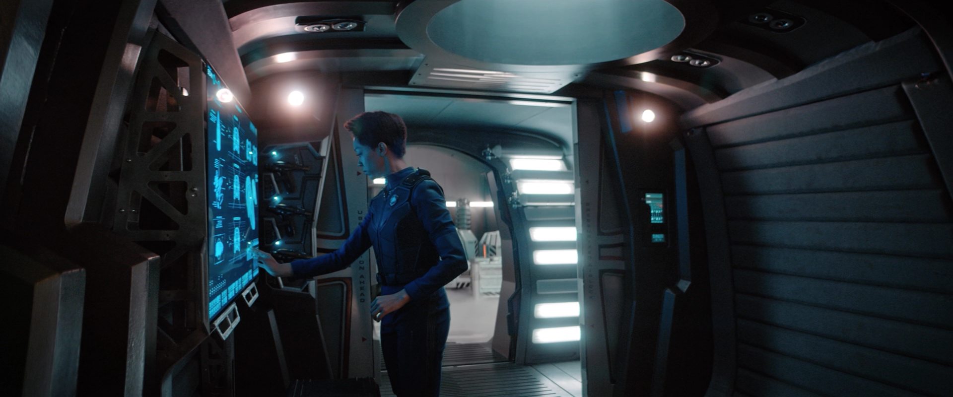 extant_StarTrekDiscovery_2x12-ThroughTheValleyOfShadows_01688.jpg