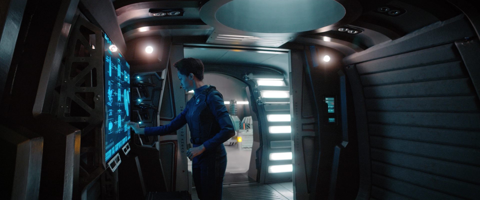 extant_StarTrekDiscovery_2x12-ThroughTheValleyOfShadows_01689.jpg