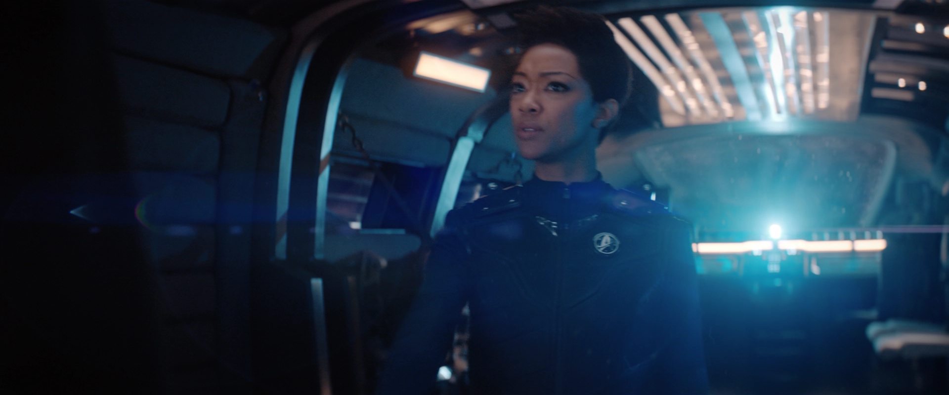 extant_StarTrekDiscovery_2x12-ThroughTheValleyOfShadows_01696.jpg
