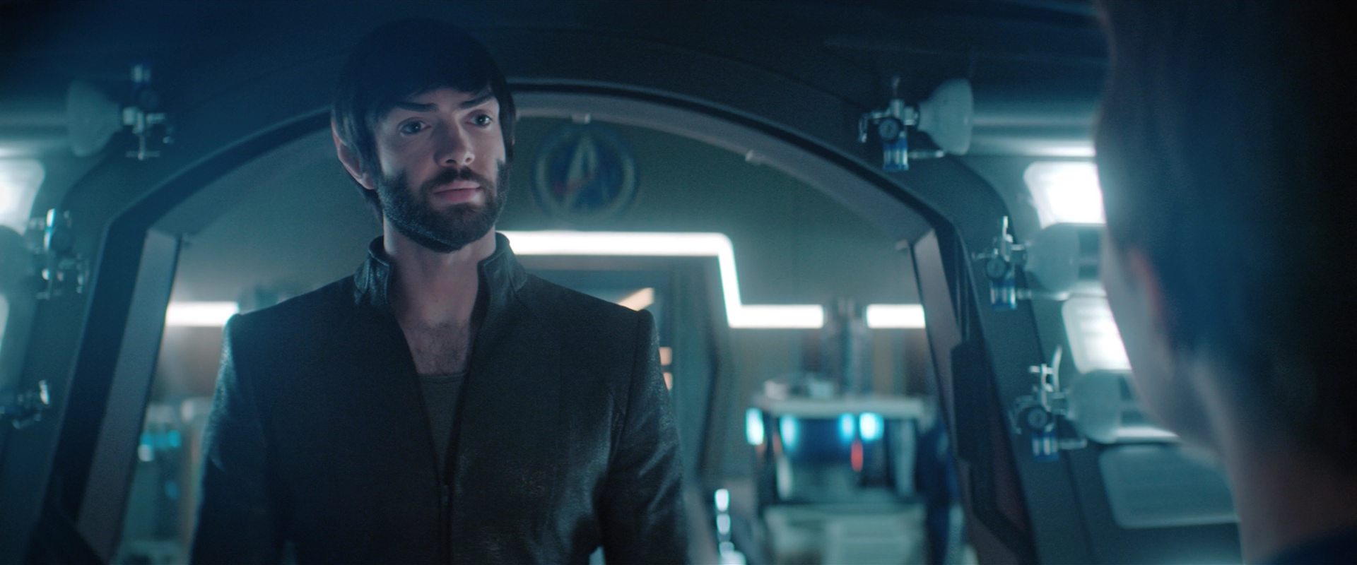 extant_StarTrekDiscovery_2x12-ThroughTheValleyOfShadows_01711.jpg