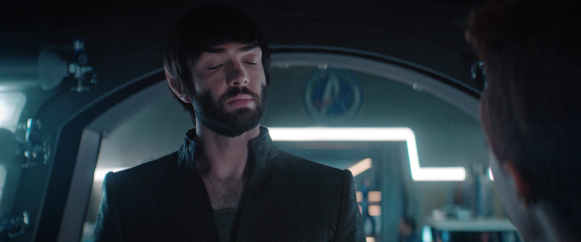 extant_StarTrekDiscovery_2x12-ThroughTheValleyOfShadows_01720.jpg