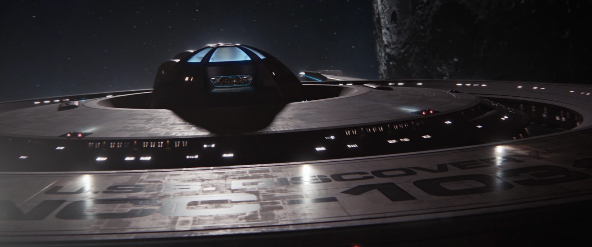 extant_StarTrekDiscovery_2x12-ThroughTheValleyOfShadows_01784.jpg extant_StarTrekDiscovery_2x12-ThroughTheValleyOfShadows_01784.jpg