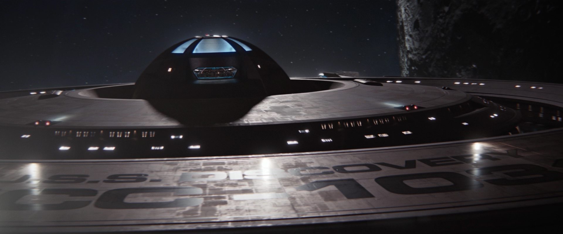 extant_StarTrekDiscovery_2x12-ThroughTheValleyOfShadows_01785.jpg