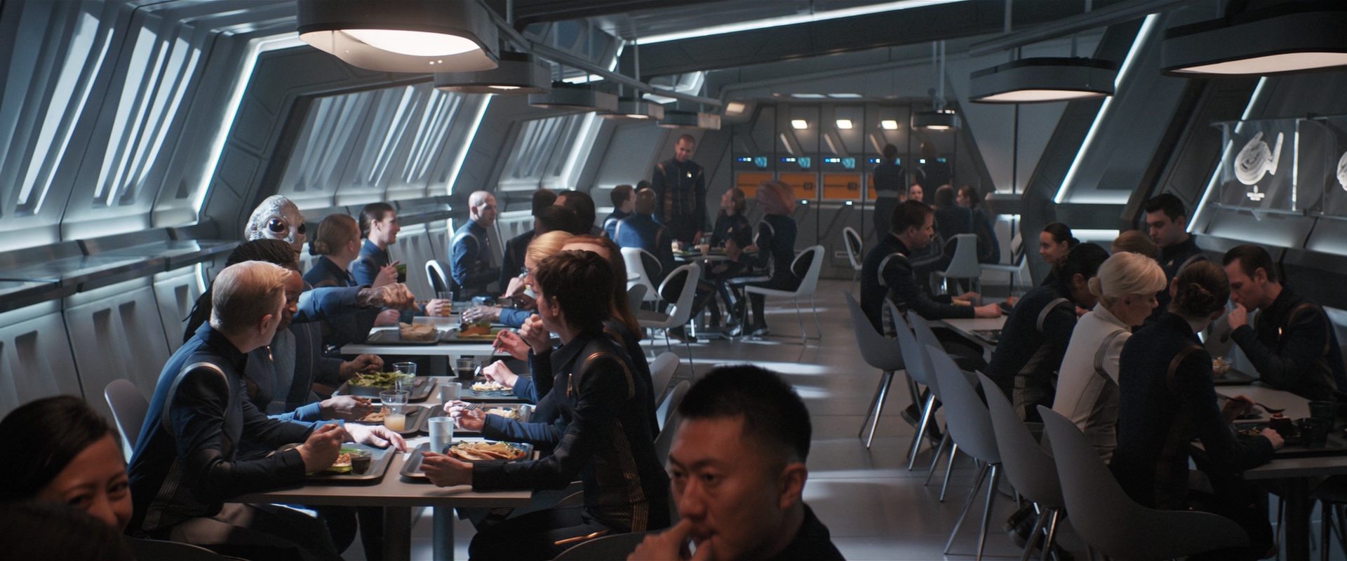 extant_StarTrekDiscovery_2x12-ThroughTheValleyOfShadows_01938.jpg