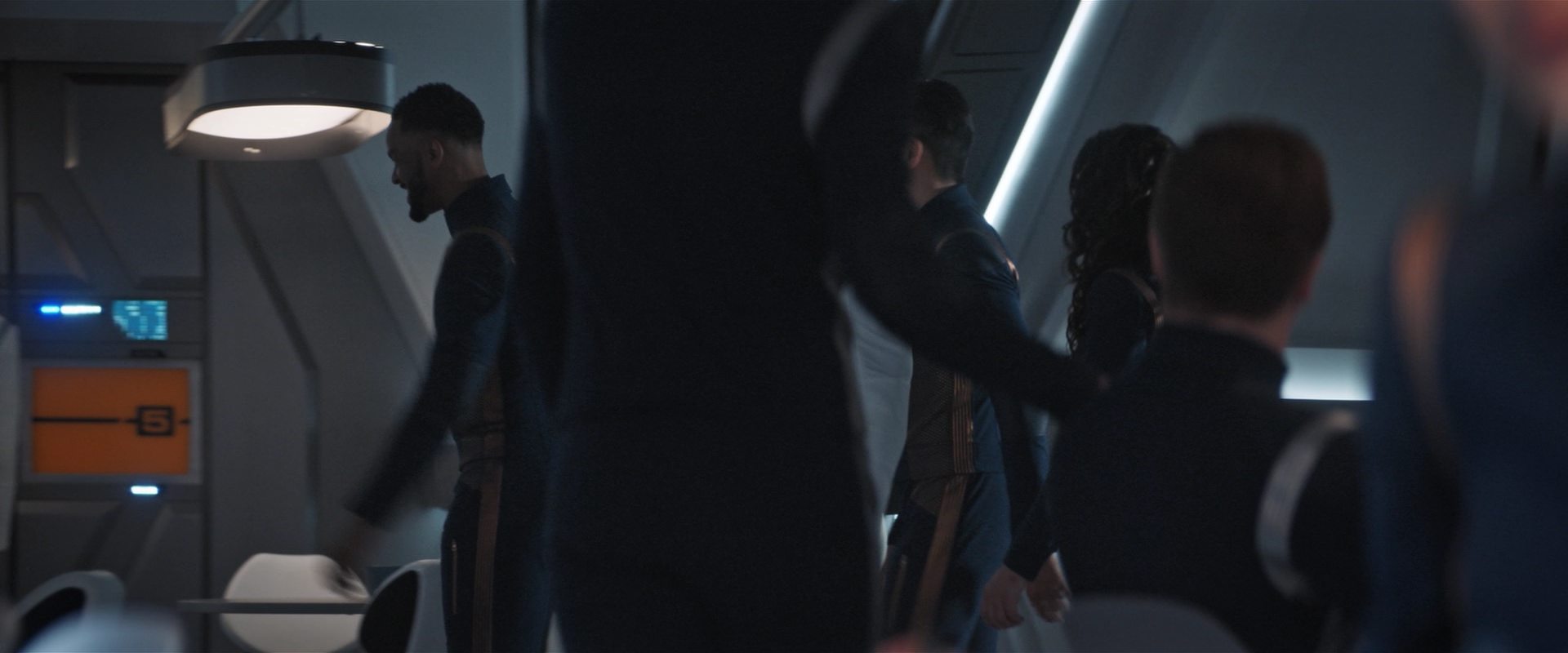 extant_StarTrekDiscovery_2x12-ThroughTheValleyOfShadows_01953.jpg