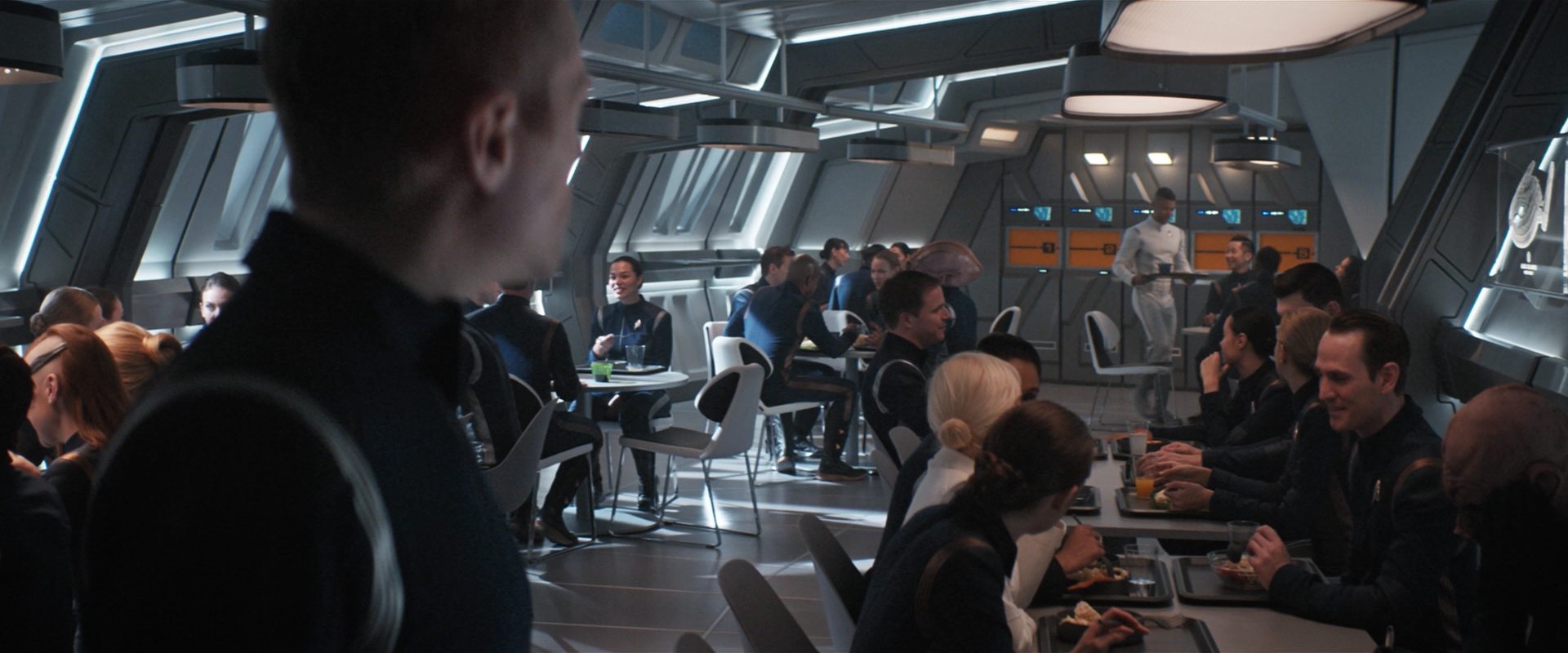 extant_StarTrekDiscovery_2x12-ThroughTheValleyOfShadows_02000.jpg