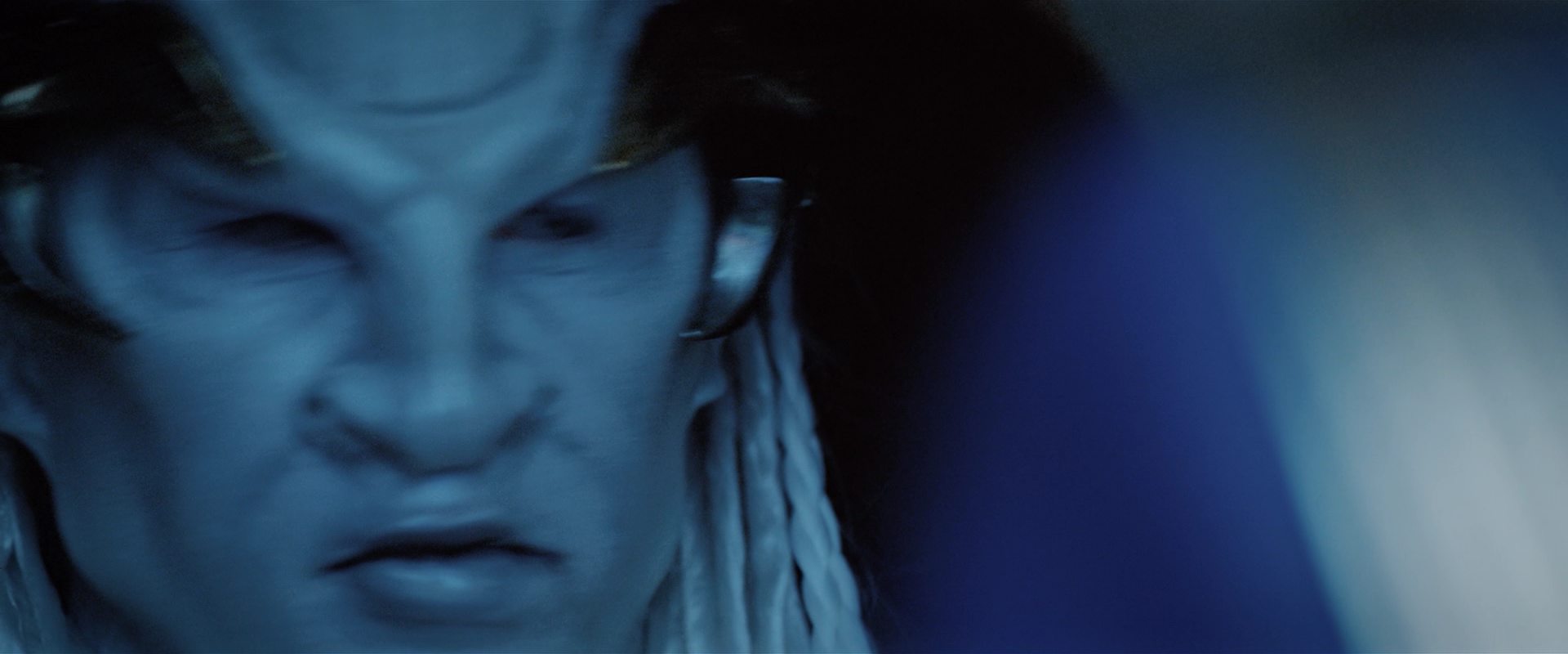 extant_StarTrekDiscovery_2x12-ThroughTheValleyOfShadows_02090.jpg