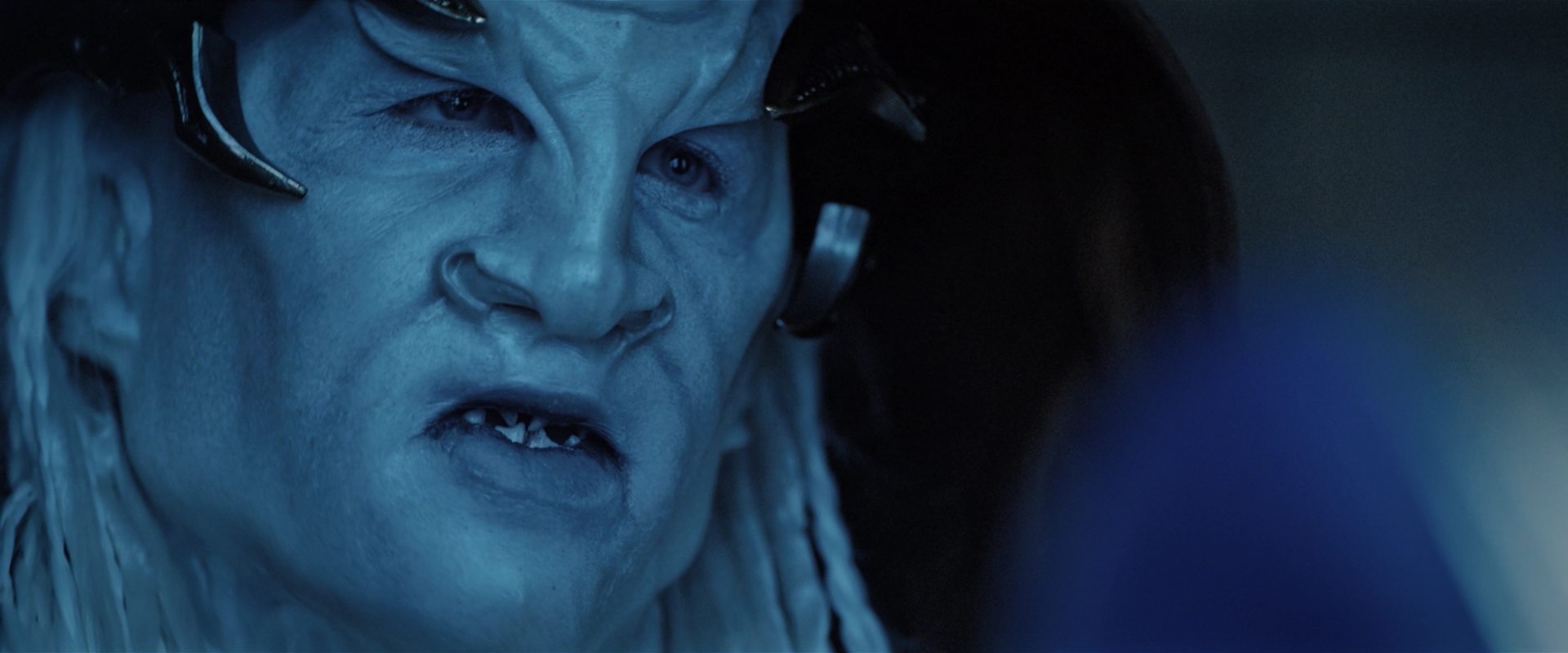 extant_StarTrekDiscovery_2x12-ThroughTheValleyOfShadows_02159.jpg extant_StarTrekDiscovery_2x12-ThroughTheValleyOfShadows_02159.jpg