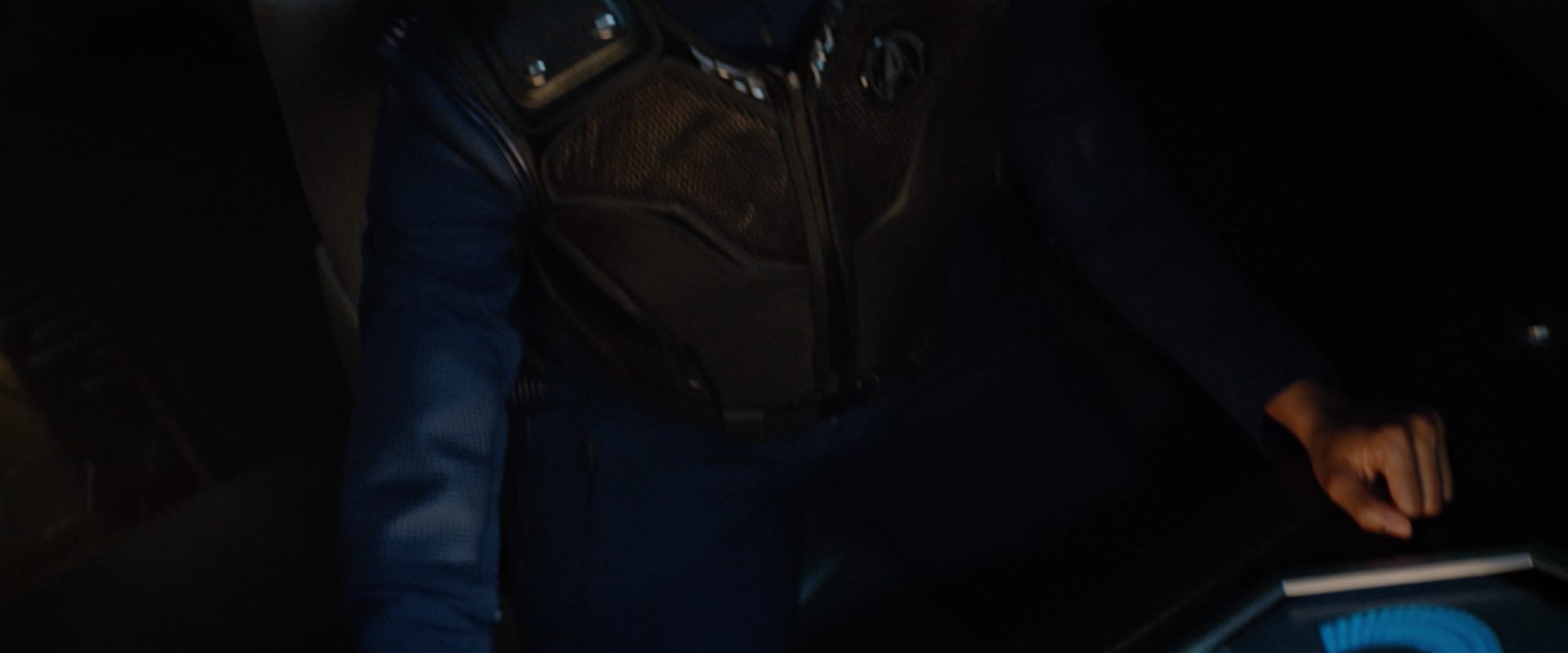 extant_StarTrekDiscovery_2x12-ThroughTheValleyOfShadows_02185.jpg